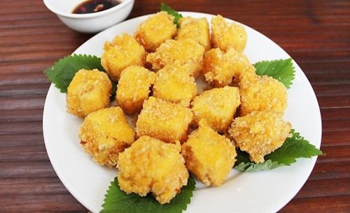 Bánh đậu chiên xù giòn rụm nóng hổi đảm bảo cả nhà đều thích